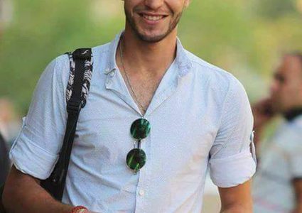 فؤاد عيد..  ودع أمه بكلمتين ورحل (فيديو - صور)