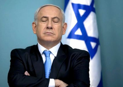 نتنياهو ينفى ادعاءات الفساد ضده