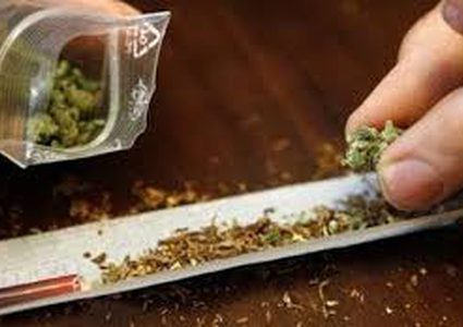 الشرطة تنجز 3156 قضية وتضبط 1652مواد مخدرة