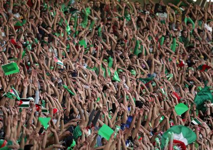 بالفيديو: جماهير الوحدات تهتف للقدس