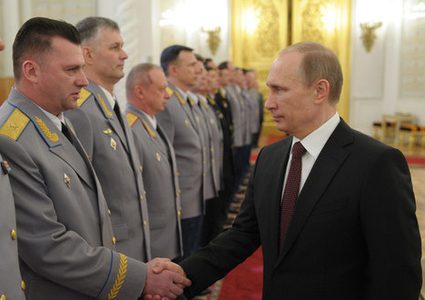 موسكو تعتقل ضابطين بتهمة التخابر مع أميركا