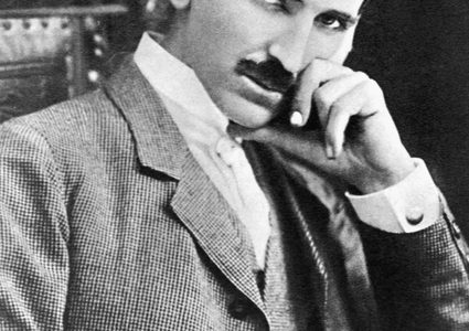 ماذا تعرفون عن نيكولا تيسلا أو "العالم المجنون"؟