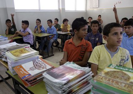 بدء تنفيذ حملة التدفئة في المدارس