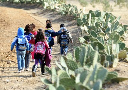 تونس..  عقوبات للممتنعين عن تعليم أبنائهم