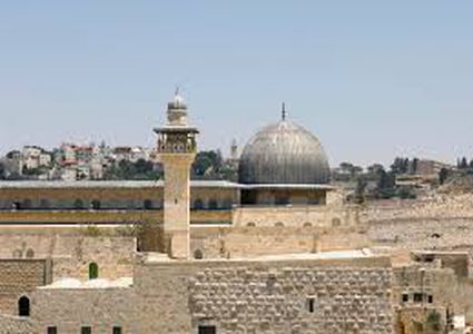 اسرائيل تناقش مشروع قانون المؤذن