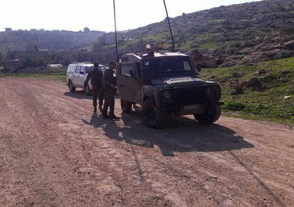 الاحتلال يستولي على ثلاثة حفارات في الأغوار