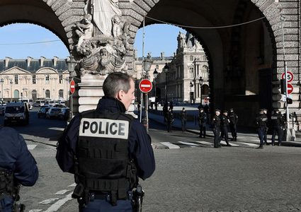 جديد مهاجم اللوفر.. شقة باريسية حجزت قبل أشهر عديدة