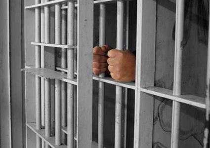 محاكمات بحق الأسرى قيد التمديد والتأجيل