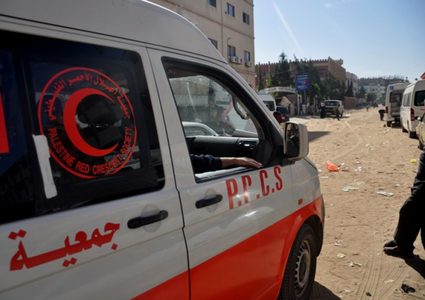 مصرع طفلتين جراء حادثي سير في غزة