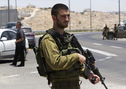 اعتقال جندي اسرائيلي لتلقيه رشوة