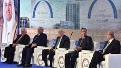 تخوف اقتصاديين عرب عقب تولي ترامب