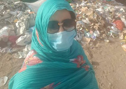 "سيلفي" مع القمامة في موريتانيا