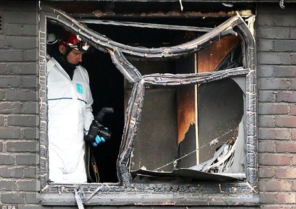 وفاة فلسطيني وزوجته واصابة أطفالهما بحريق في بريطانيا (صور)