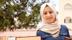 فلسطينية تبتكر تطبيقا يمنع اختناق الأطفال داخل السيارات