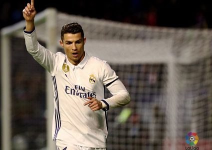 ريال مدريد يتمسّك بصدارة الدوري الإسباني