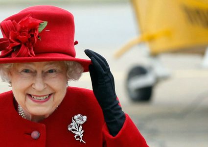 مطلوب موظف للملكة إليزابيث مقابل  30 ألف جنيه إسترليني سنويًّا.