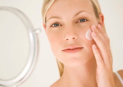 لمكياج مثالي اتبعي الخطوات الاتية...