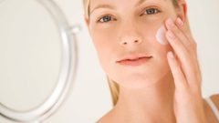 لمكياج مثالي اتبعي الخطوات الاتية...