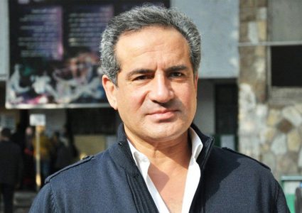 فنان مصري يشتري قميص لميسي بنصف مليون جنيه