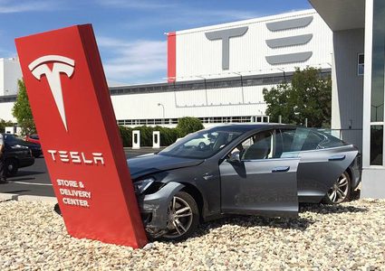 تسلا تفتح مكاتب لها في الشرق الأوسط