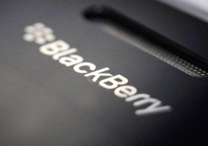 بلاك بيري تغادر سوق الهواتف الذكية