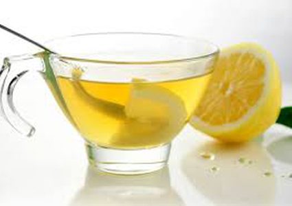 شرب الماء المغلي بالليمون يحافظ على صحتك