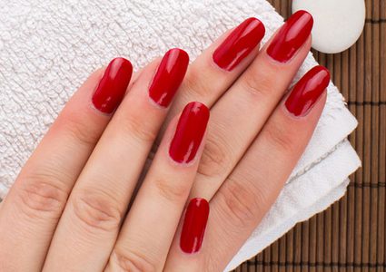 اختاري اللون الأحمر المناسب لبشرتك