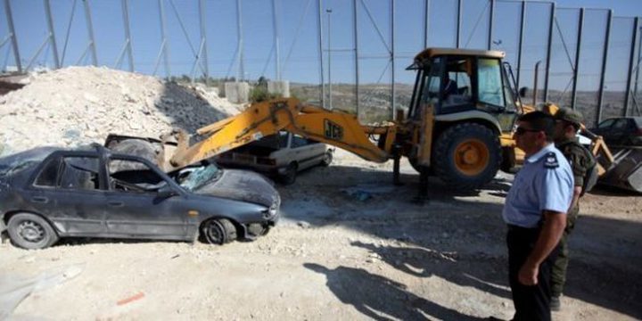 القبض على خمسة مطلوبين وضبط 65 مركبة غير قانونية