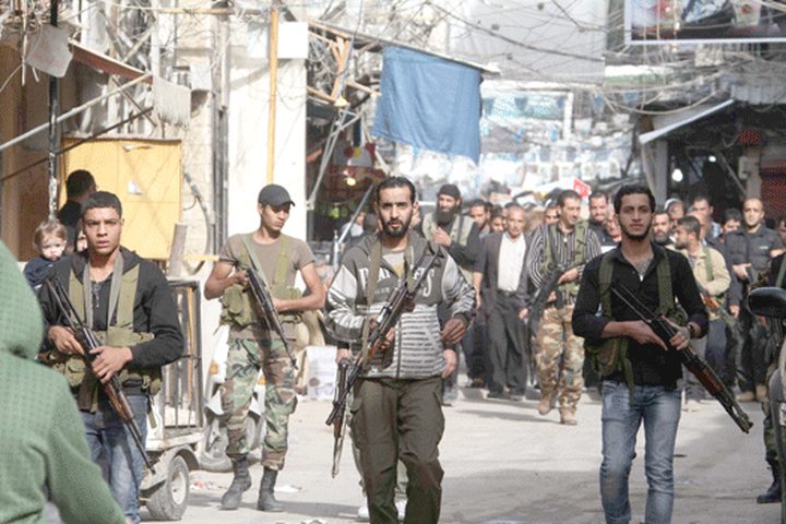 إصابتان في اشتباكات مسلحة بمخيم عين الحلوة