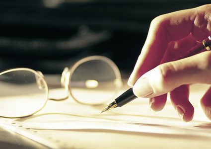 أيهما أذكى القارئ أم الكاتب؟