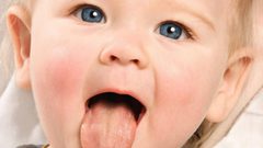 لون اللسان ... علامة صحية