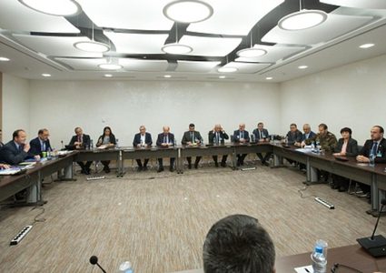 روسيا تتحدث عن أملها بـ"توحد" المعارضة السورية