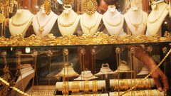 80 طناً من الذهب بحوزة المواطنين