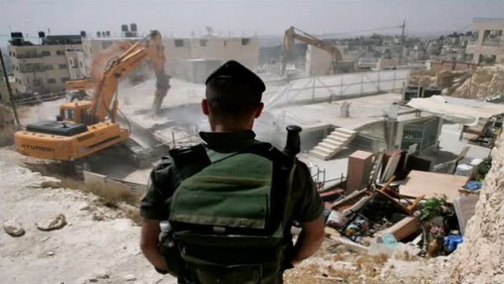 محكمة الاحتلال تجمد أوامر هدم 6 منازل في قلنسوة