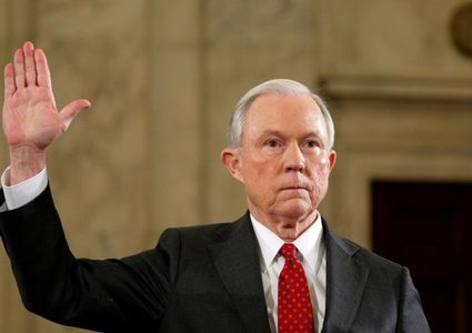 دعوات لاستقالة وزير العدل الأميركي