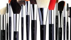 لتنظيف فرشاتك بسهولة