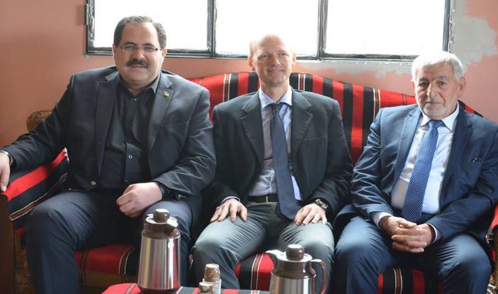 صيدم وسلطان يفتتحان مركز تنمية المراة البدوية في أريحا