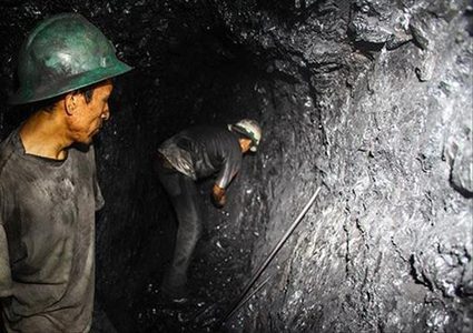 الصين تتجه لتسريح نصف مليون عامل