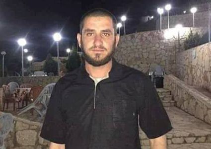 الأسير علاقمة يواصل إضرابه عن الطعام