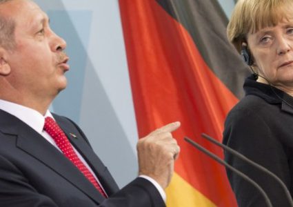 أردوغان يصف منع المانيا مظاهرات مؤيده له بـ"النازية"