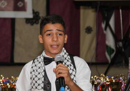 فوز طالب من محافظة قلقيلية بمسابقة للخطابة