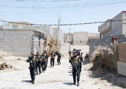 الجيش العراقي يسيطر على جسر الحرية في الموصل