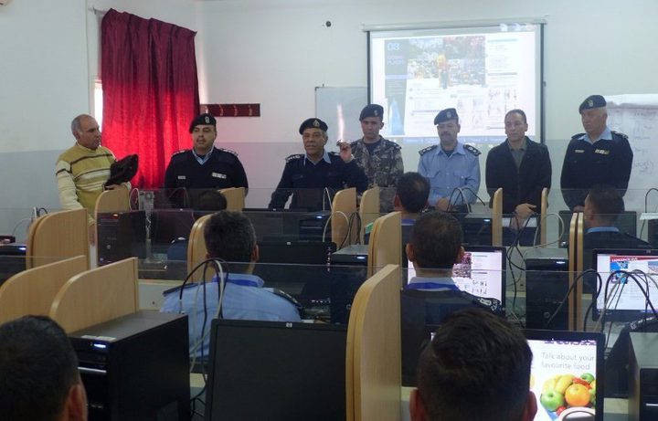 افتتاح معهد للغات في أريحا