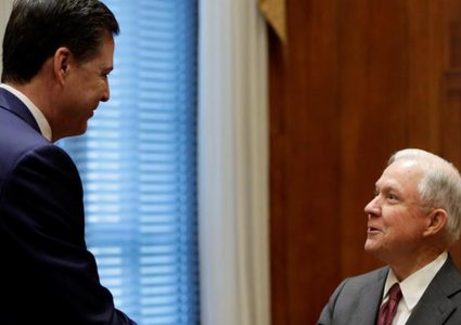 مدير التحقيقات الفيدرالي: اتهام ترمب لأوباما زائف