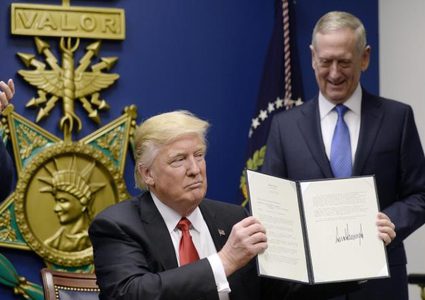 ترمب يصدر اليوم قرارا جديدا حول الهجرة