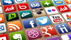 وسائل التواصل الاجتماعي سببب للشعور بالوحدة