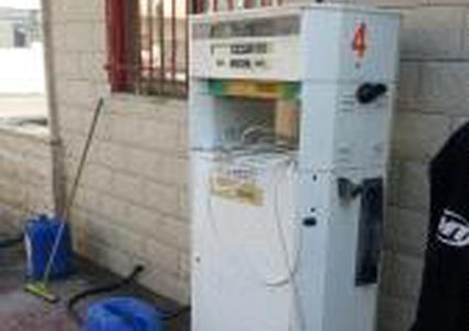 اغلاق نقطة محروقات عشوائية في قلنديا