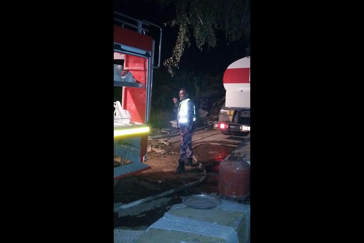 الدفاع المدني يسيطر على حريق في أريحا