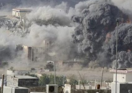 التحالف العربي يقصف مواقع للحوثيين