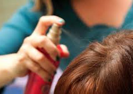 بخاخ الشعر قد يسبب تشوهات